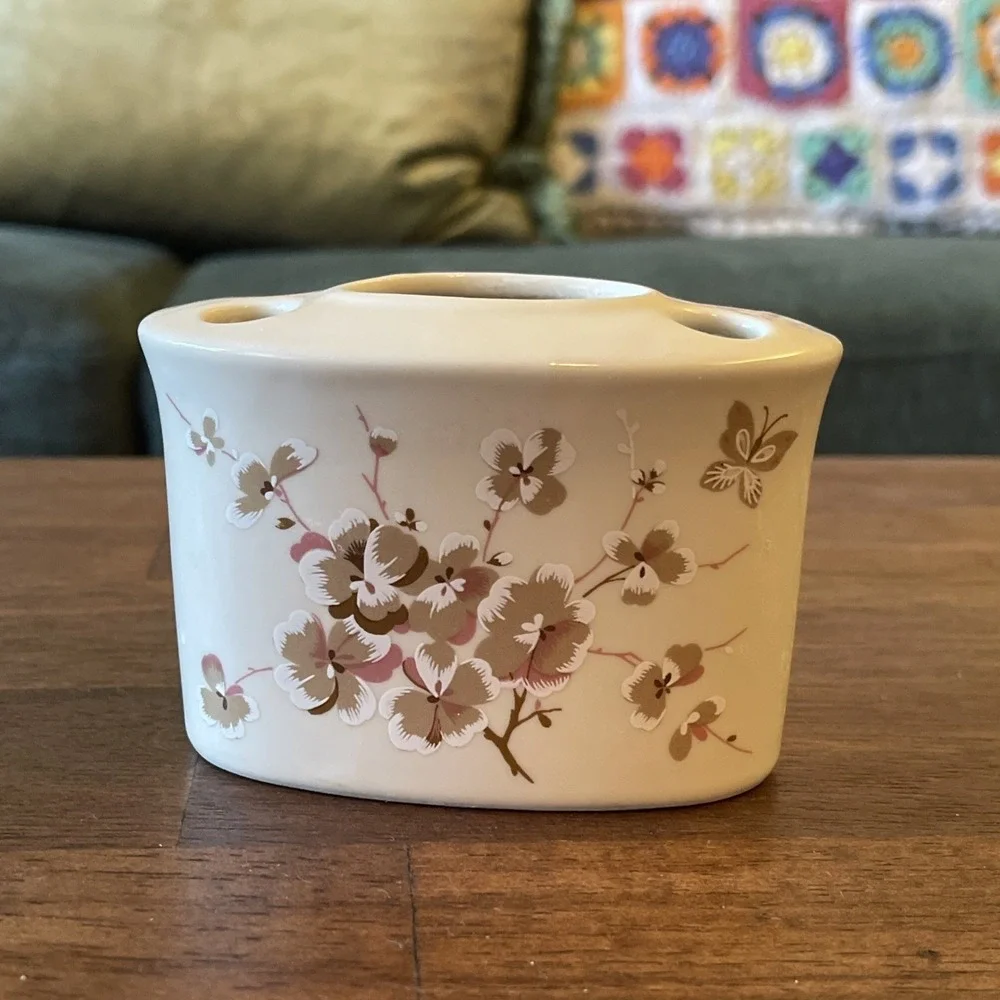 Vtg Cottage Ceramic Butterfly Floral Japan Bathroom Toothbrush Holder Granny‎